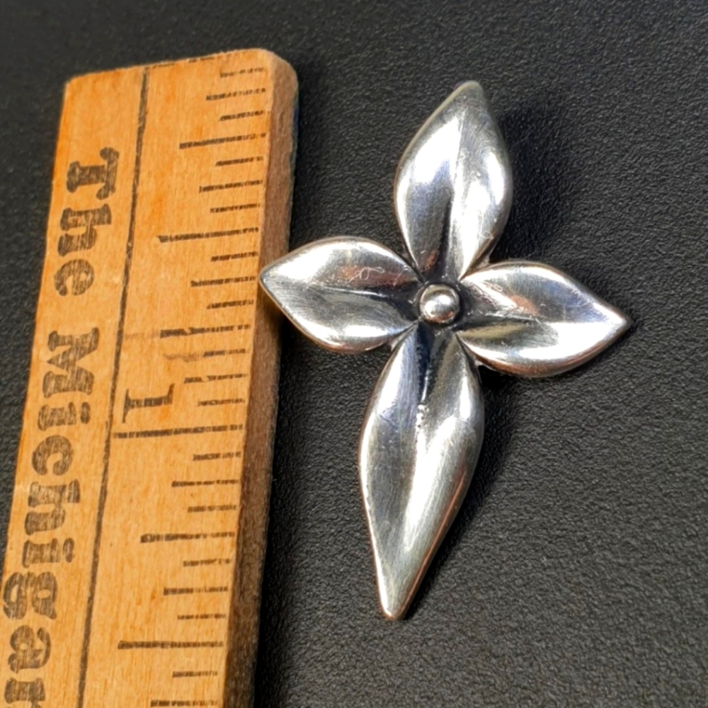 Retired James Avery Blossom Cross Pendant